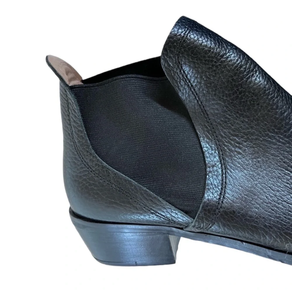 Splendid Black Pebbled Leather Pull On Ankle Boot Size 9.5